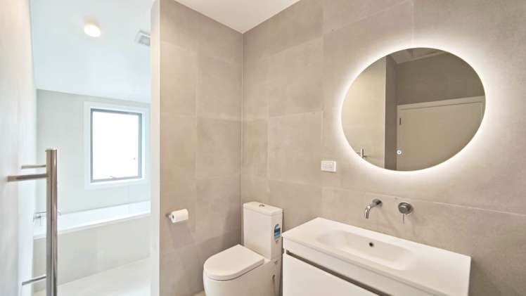 21D Gordon Avenue Forrest Hill_13