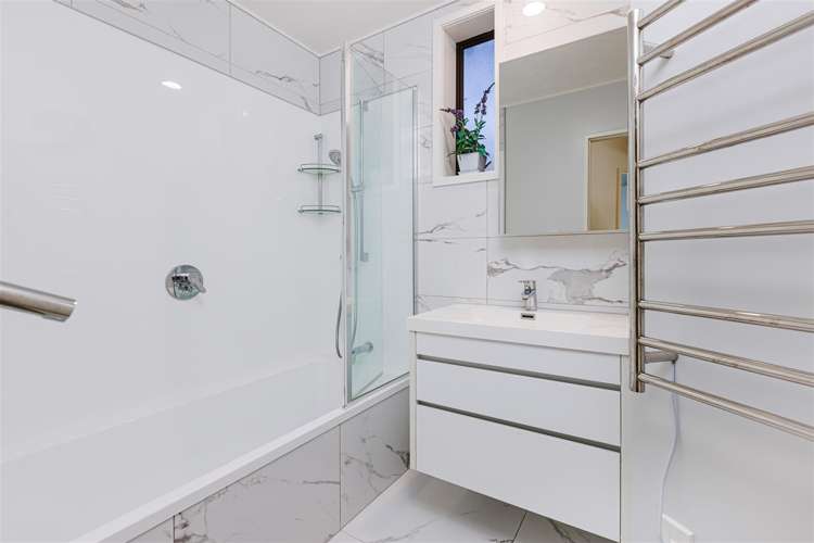 77b Litten Road Cockle Bay_17