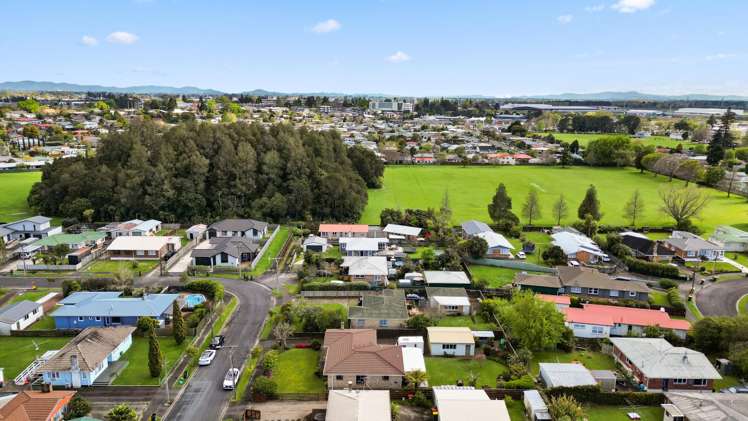 49 Fenwick Crescent Hillcrest_20