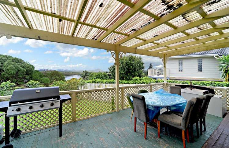 12 Pureora Place Clendon Park_10