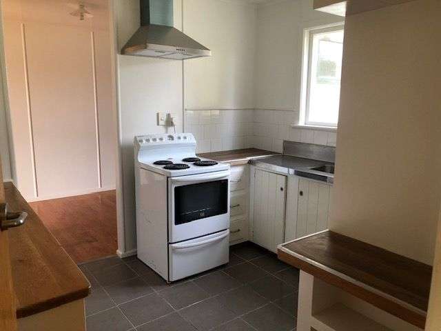31A Kokiri Crescent Waitangirua_4
