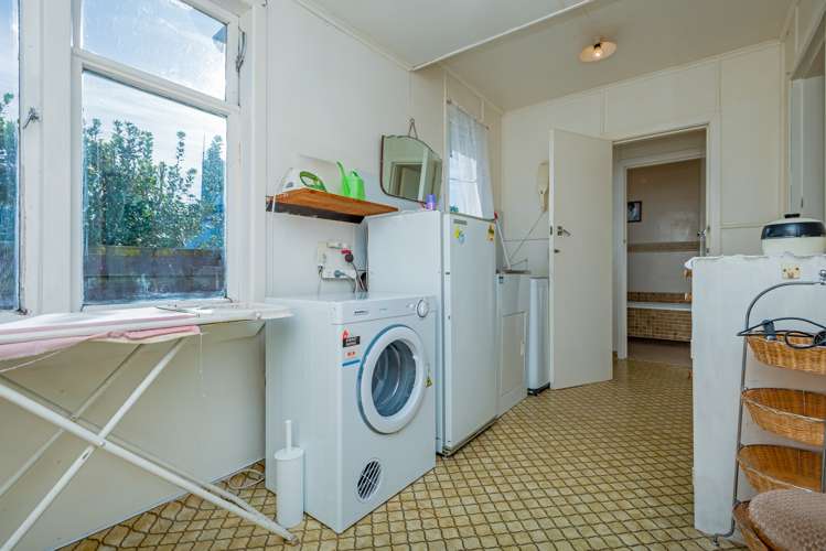 31 Flower Street Bulls_15