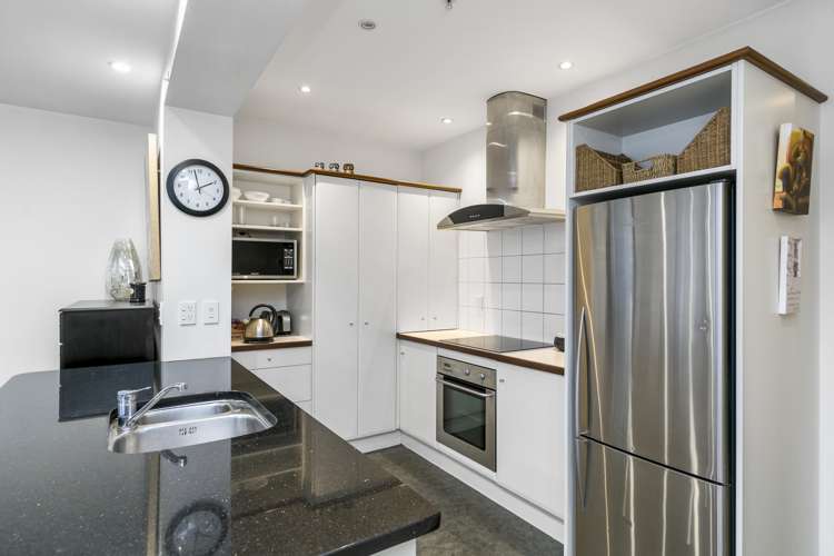 6/326 Lambton Quay Wellington Central_5