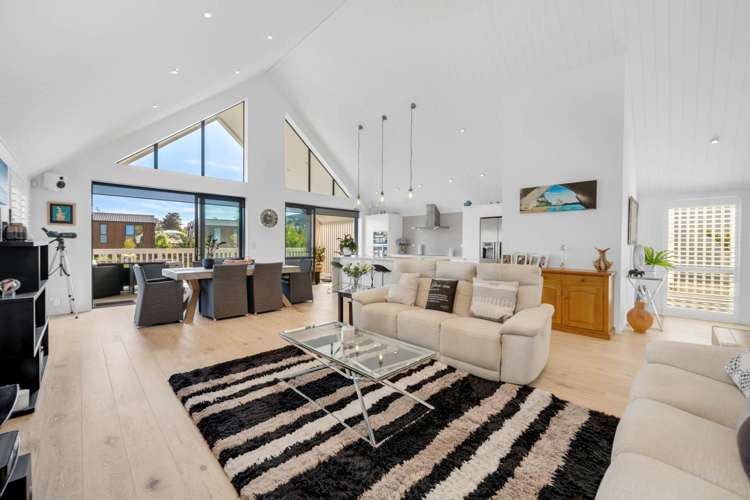 169 Jack Lachlan Drive Pine Harbour_2