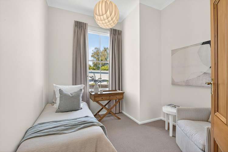 9 Cobden Crescent Bluff Hill_20