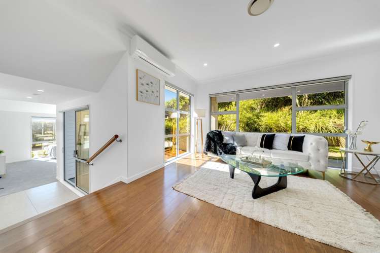 731 Redoubt Road Flat Bush_5