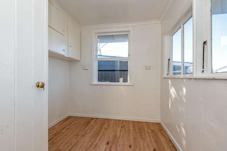 28 and 28a Hammond Street Bulls_9