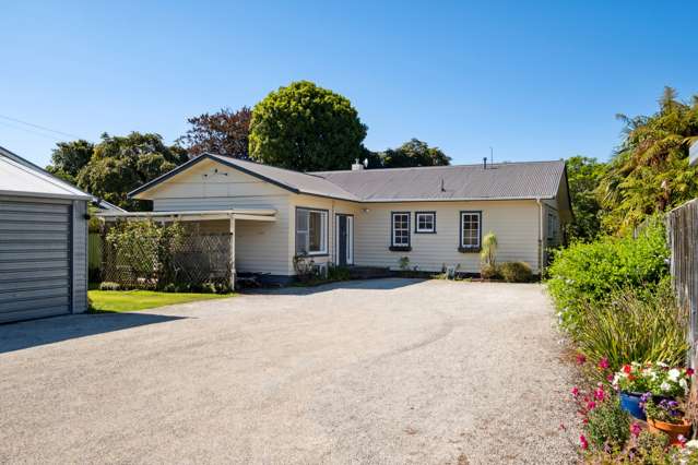 84a Iranui Road Inner Kaiti_1