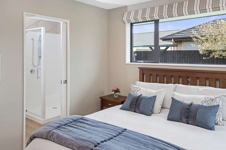 16 Handley Crescent Wigram_23