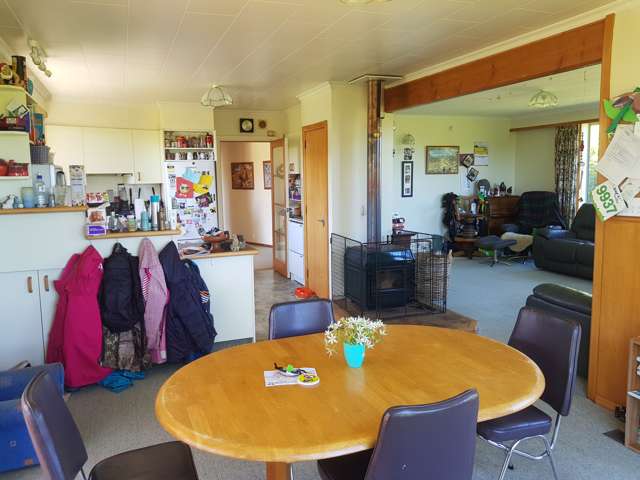 1917 Clinton Highway Clinton and Surrounds_4