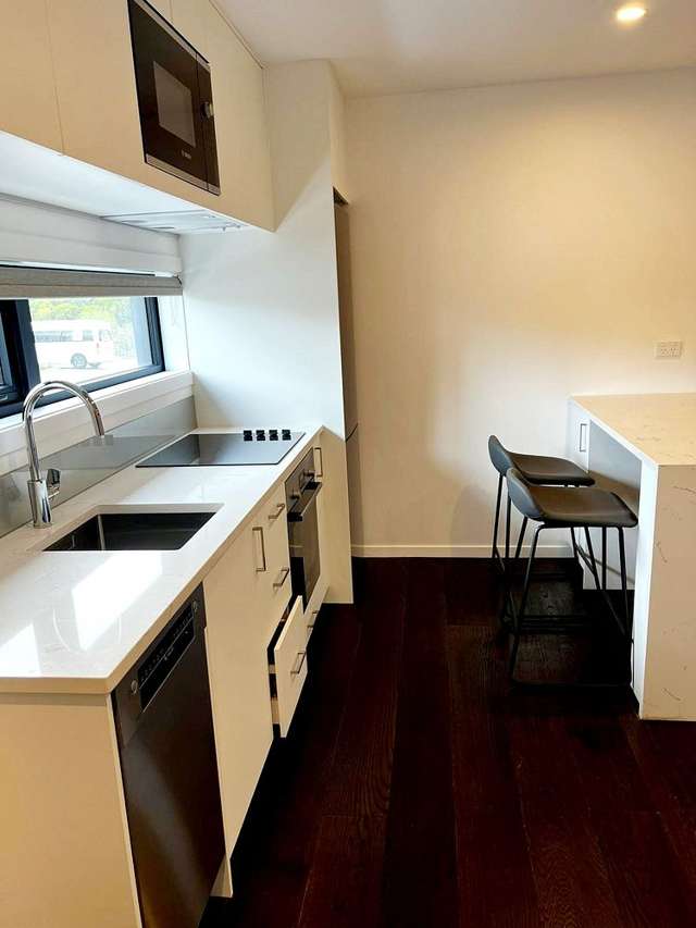 52 Te Puketoka Lane Mangere_2