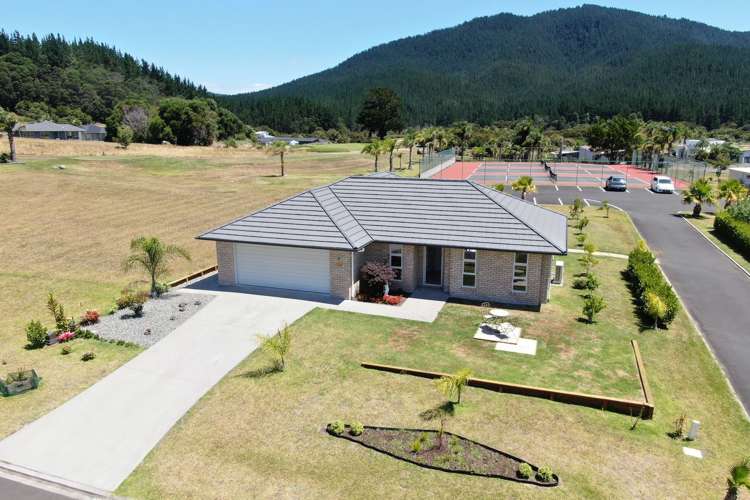 41 Sanctuary Cove Pauanui_16