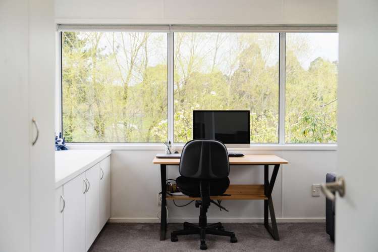 20 Waldron Crescent Green Island_21