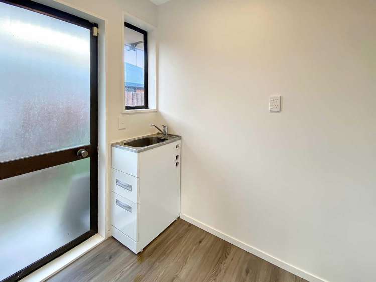 6 Leslie Street Waiau_13