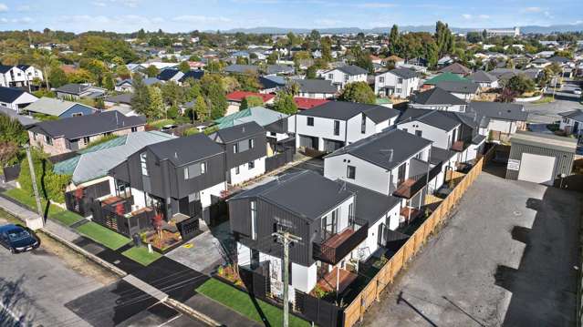 4/15 Silvester Street Woolston_3