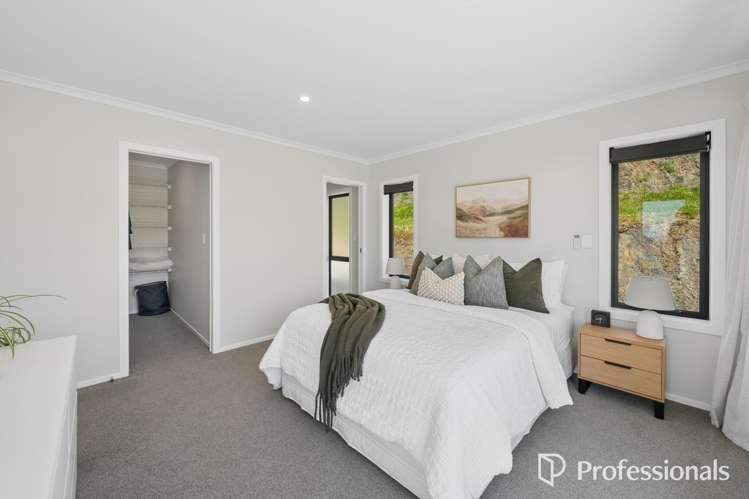 63 Ken Douglas Drive Aotea_16