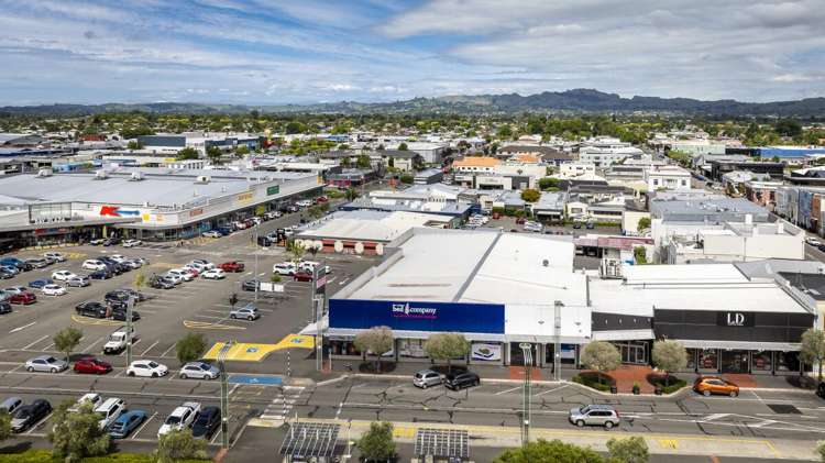 215 Russell Street North Hastings Central_3