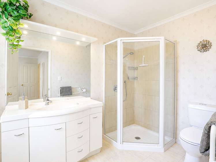 21 Fifth Avenue Avenues_40