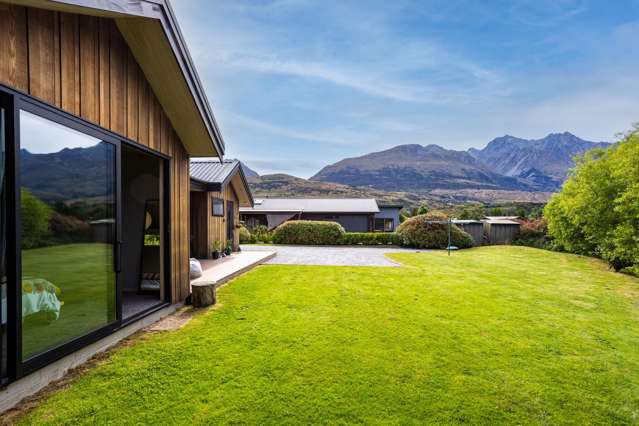 Home where village life meets alpine dreams!