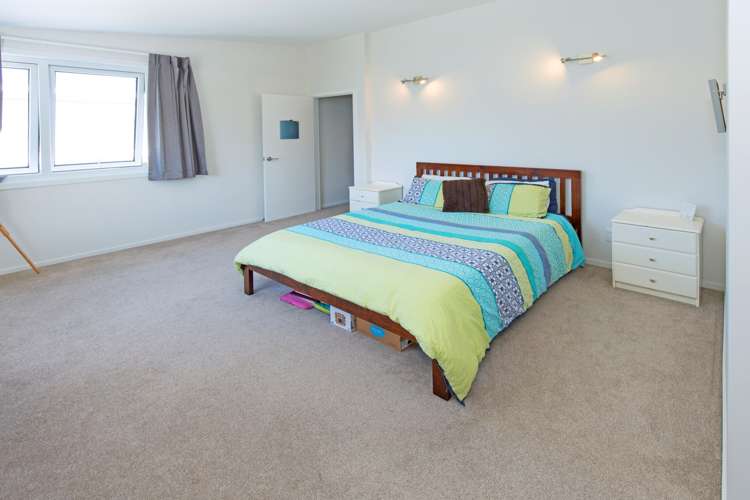 9c Brandon Road Manly_13