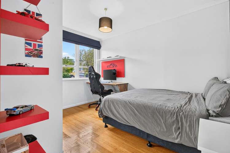 12 Madison Place Forrest Hill_15