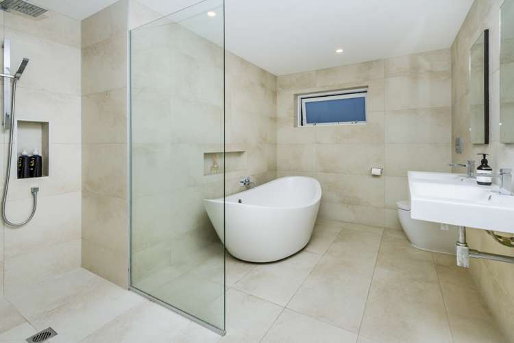 306 Hurstmere Road Takapuna_22