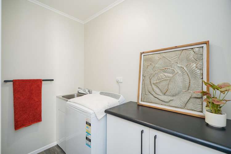 108 Herriot Street Richmond_12