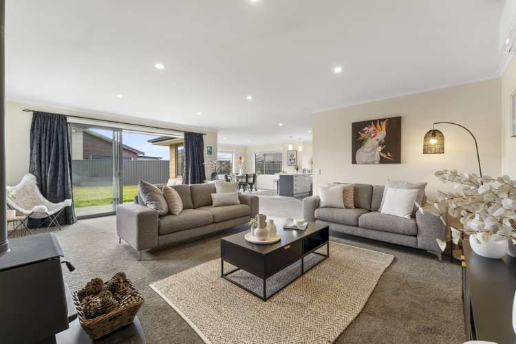 22 Magnetic Place Cromwell_6