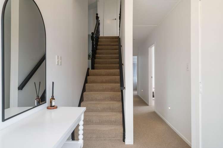 48 Eaton Crescent Matua_16