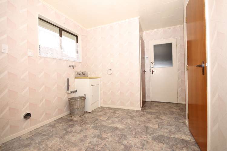 80 Kildare View Waikiwi_13