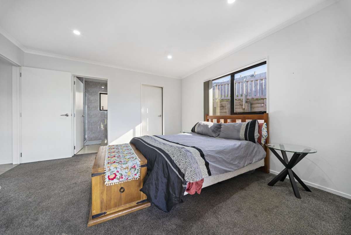 5 James Elliot Way_3