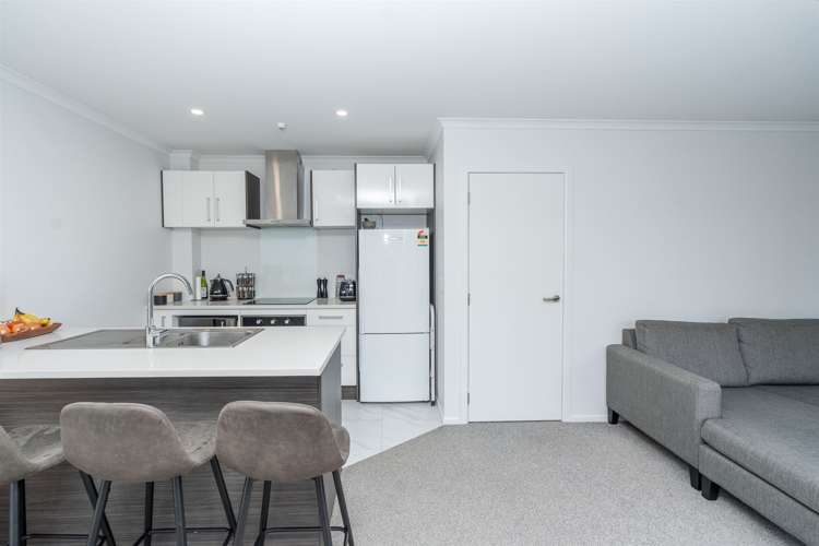 105/124 Commerce Street Frankton_5