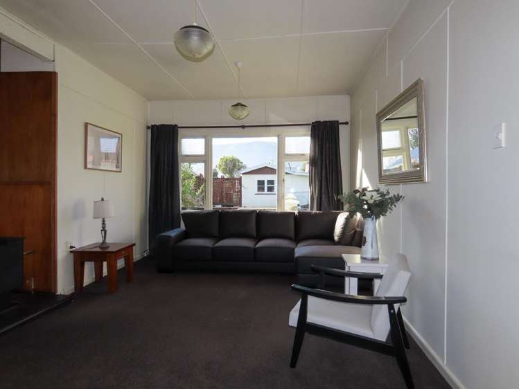 74 Church Street Reefton_7