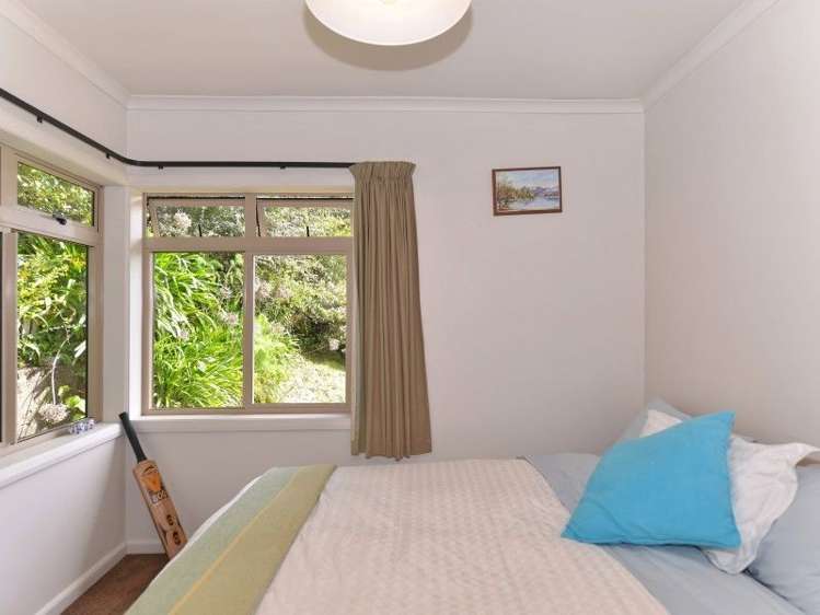 2 Queens Road Stepneyville_12