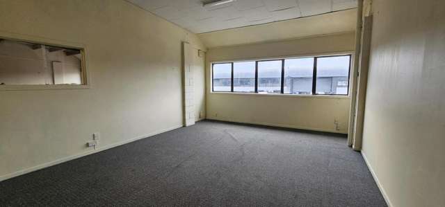 2/10 Keith Hay Drive Manukau_2