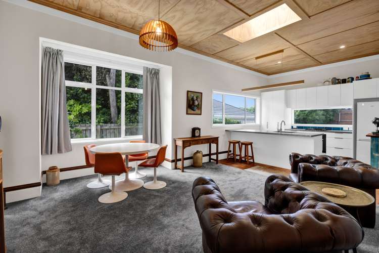 195 South Road Hawera_13