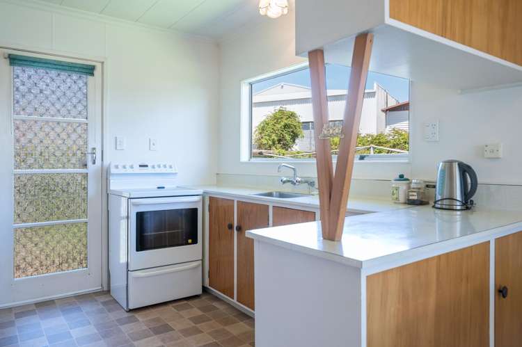 3/7 Parkers Road Tahunanui_3