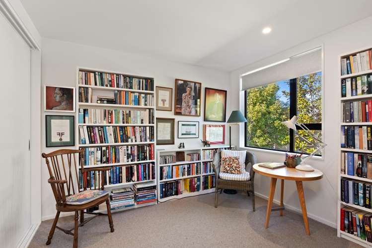 4/18 Cornwall Street Saint Albans_17