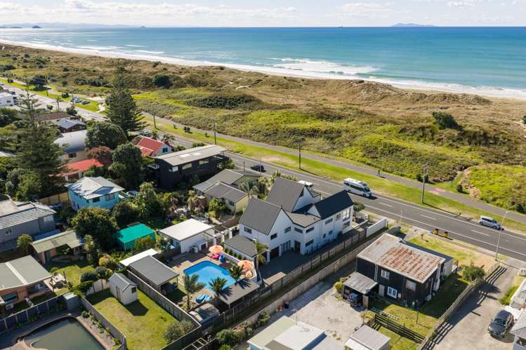 670 Papamoa Beach Road Papamoa Beach_36