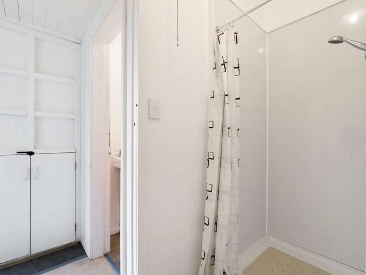 32 Hutchison Crescent Durie Hill_28