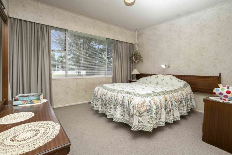 6 Edmund Hillary Avenue Papakura_11