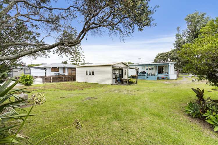 302 Sylvia Road Whangamata_15