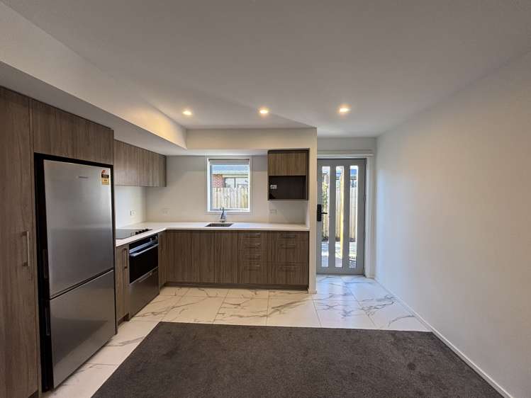 8/295 Armagh Street_0