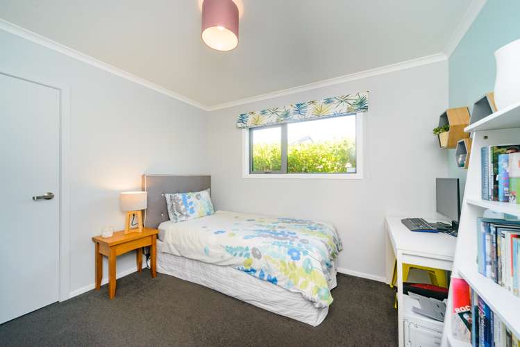 4 Poplar Grove Feilding_12