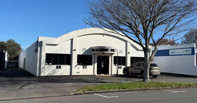 25 Vialou Street Hamilton Central_1