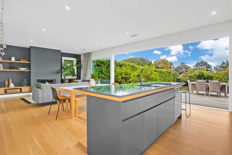 37 Formby Avenue Point Chevalier_24