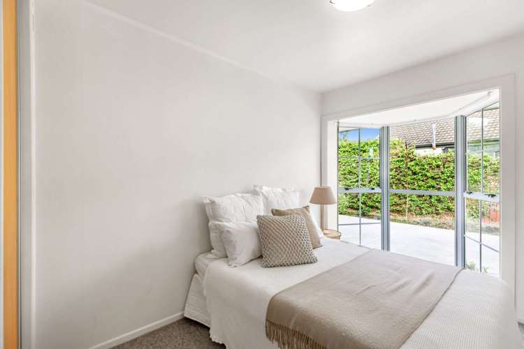 1/21 Greenock Street Redwood_15