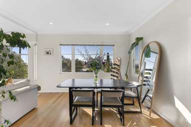 1/3 Tui Glen Road_3