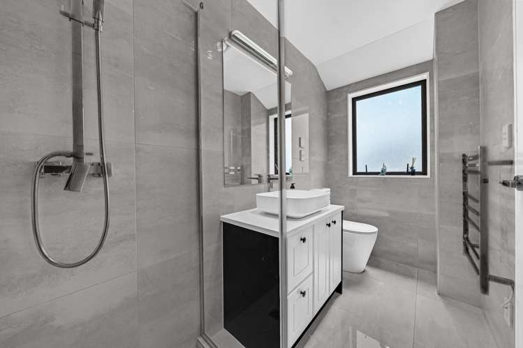 25 Carrygawley Road Flat Bush_12