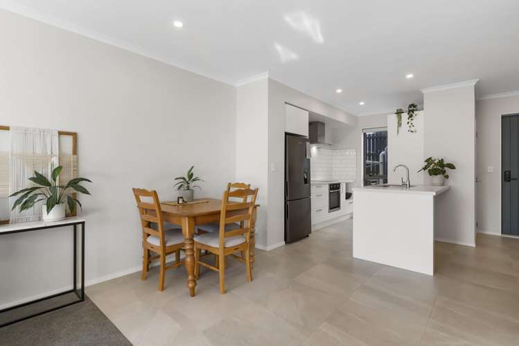 12 Tarakoi Road Hobsonville_7